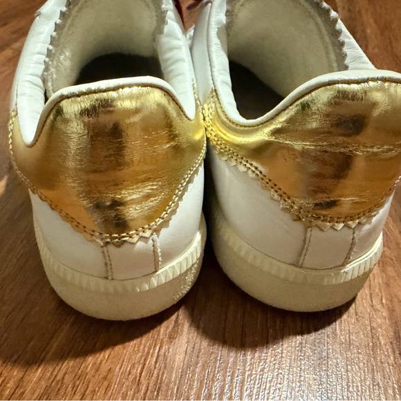 Isabel Marant Abel Sneakers EU 37 White Burgundy Graffiti – Designer Size 7